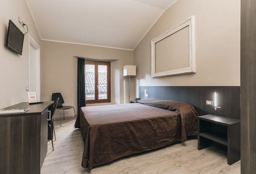 اتاق استاندارد, Astoria