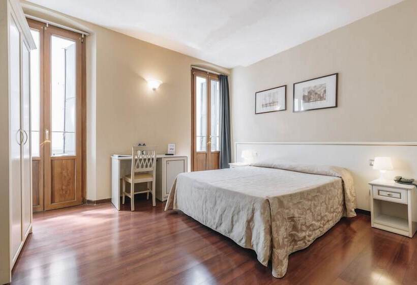 اتاق استاندارد, Astoria