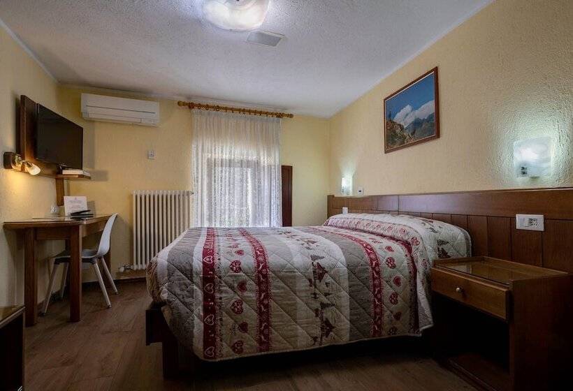 Chambre Standard, Cecchin