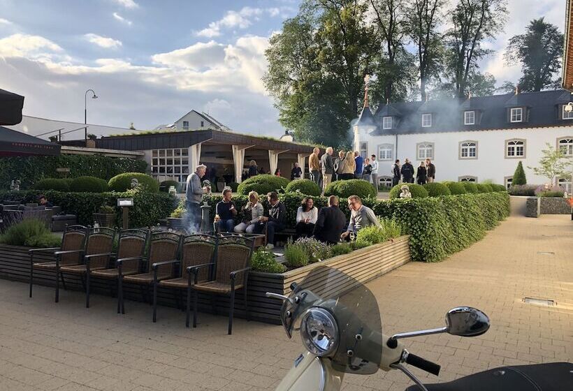 标准间, Chateau D'Urspelt