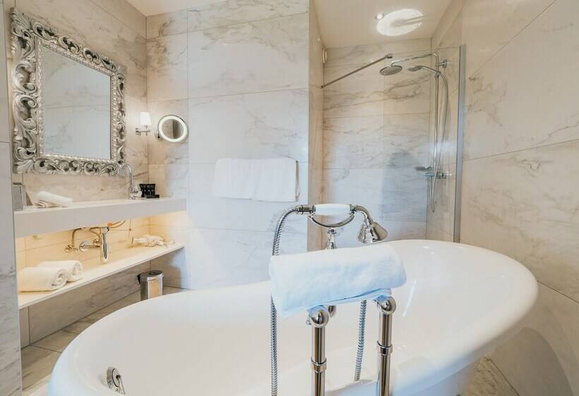 高级大房间, Chateau D'Urspelt