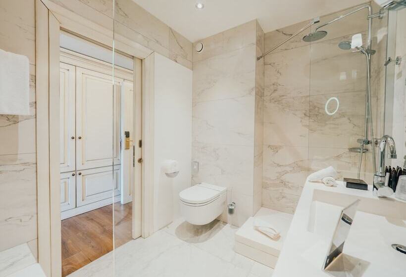 高级大房间, Chateau D'Urspelt