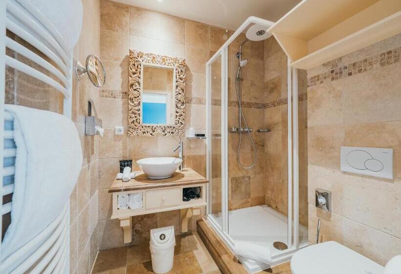 标准间, Chateau D'Urspelt