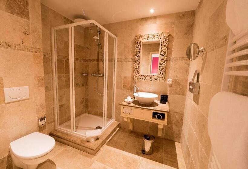 标准间, Chateau D'Urspelt