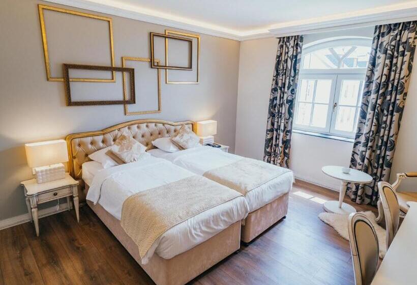 高级大房间, Chateau D'Urspelt