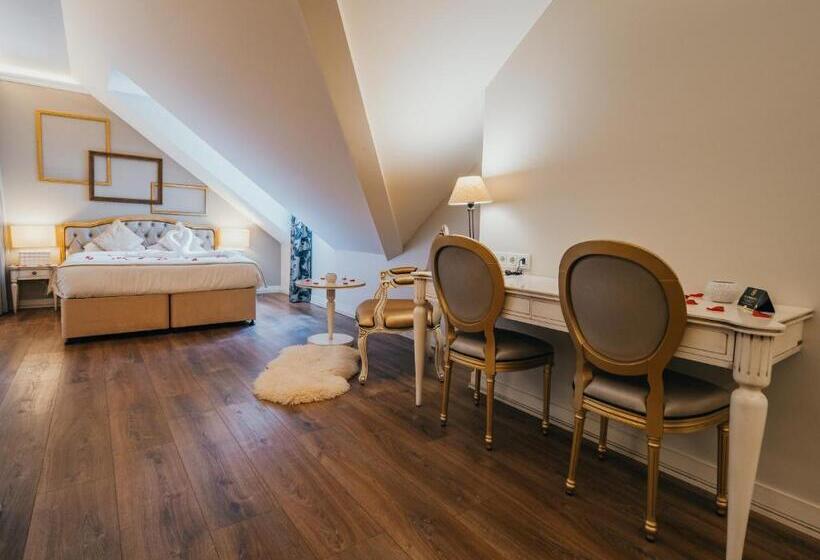 行政套房, Chateau D'Urspelt