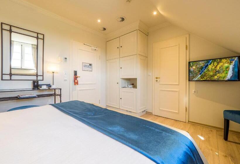 标准间, Chateau D'Urspelt