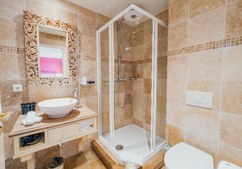 标准间, Chateau D'Urspelt