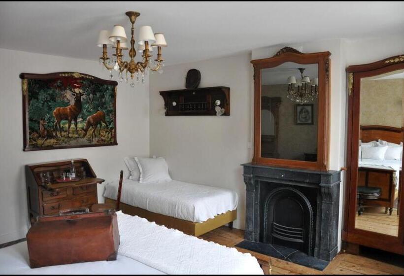 Полулюкс, Detective