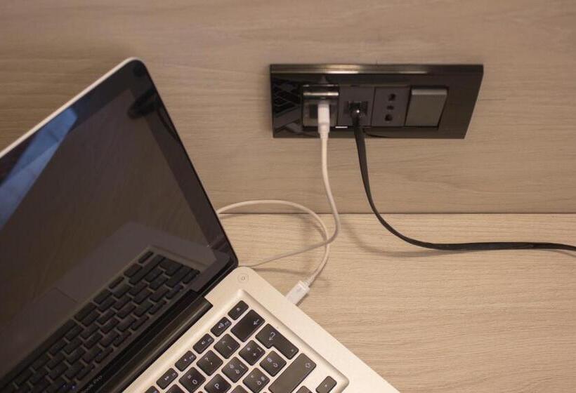 带阳台的豪华间, Dolomiti