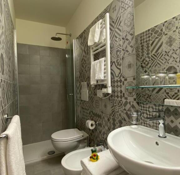 Номер Стандарт, Eletto