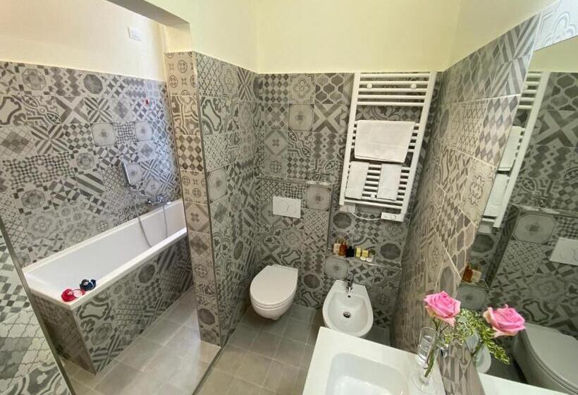 Номер Superior, Eletto