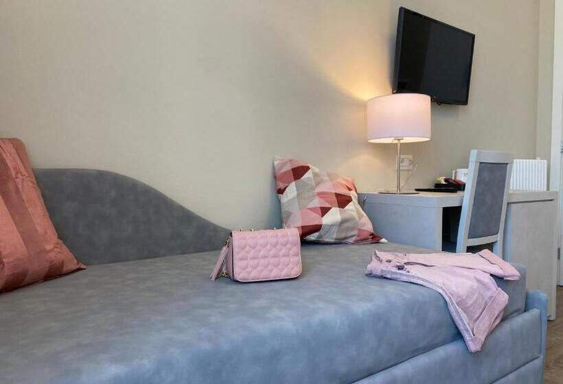 Номер Superior, Eletto