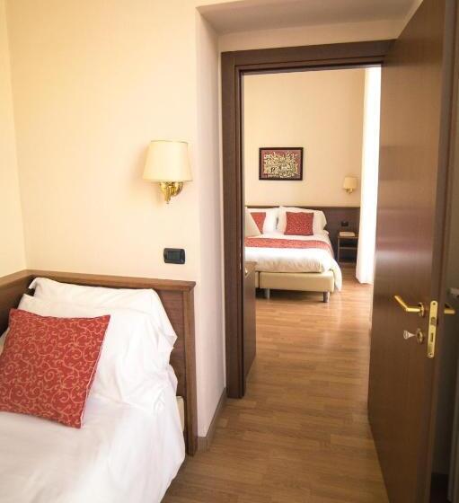 Номер Стандарт Трехместный, Eletto