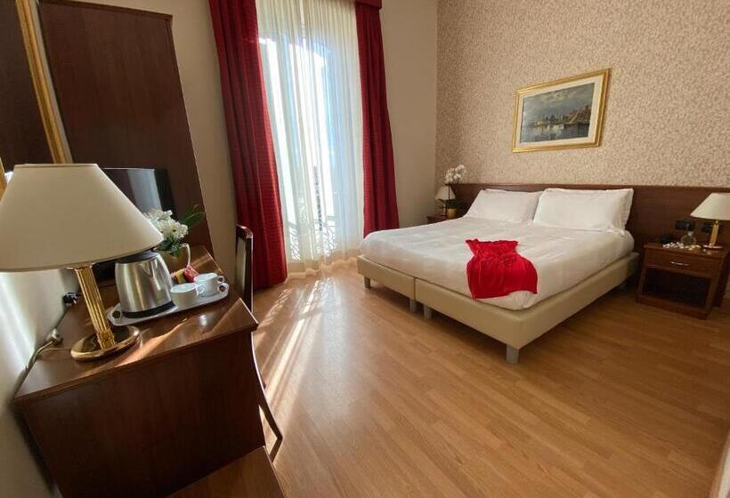 Номер Superior, Eletto