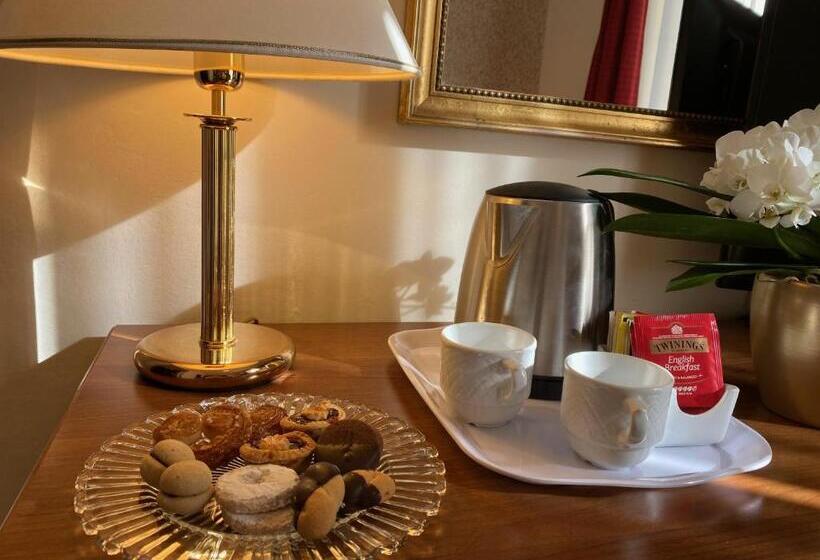 Номер Superior, Eletto