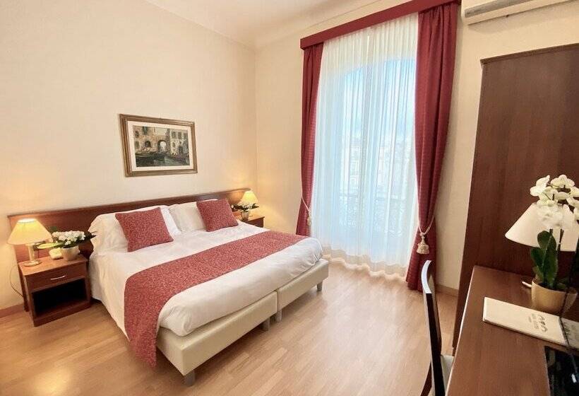 Номер Superior, Eletto