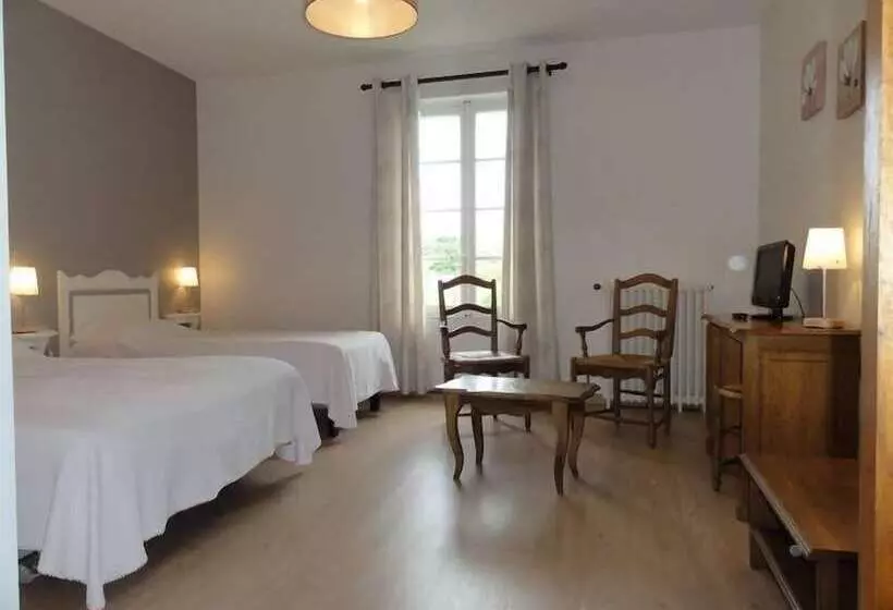 スタンダードトリプルルーム, Hôtel Les Echevins