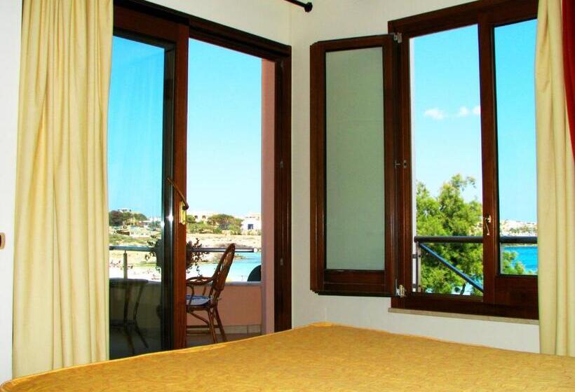 수피리어 트리플 룸, Il Faro Della Guitgia Tommasino