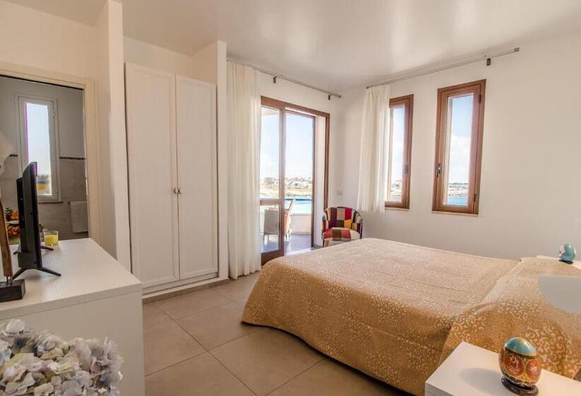 주니어 스위트, Il Faro Della Guitgia Tommasino