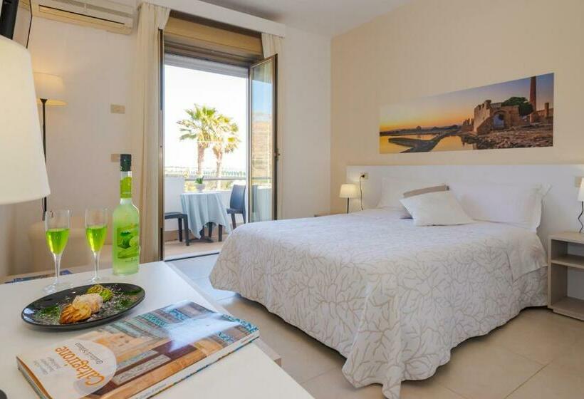 Comfort-huone, sivuttainen merinäköala, Jonio