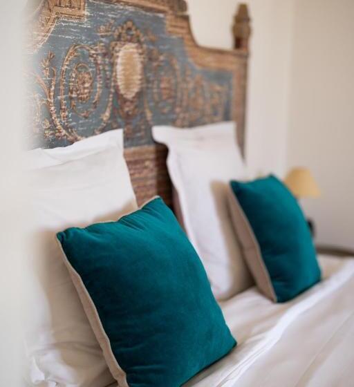 סוויטה נוף לגינה, Hôtel Le Mas Des Grès & Restaurant Sous Les Platanes