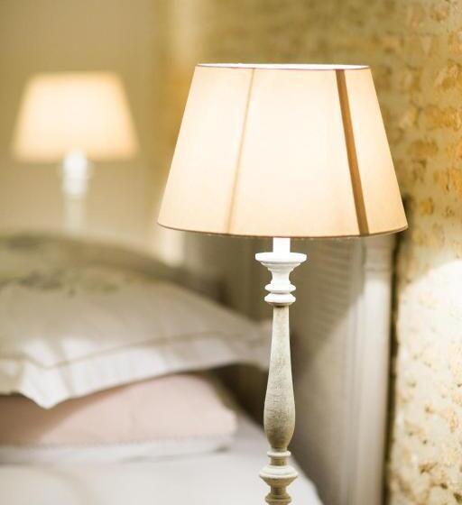 스위트, Manoir D Hastings