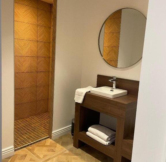 수피리어 룸, Manoir D Hastings