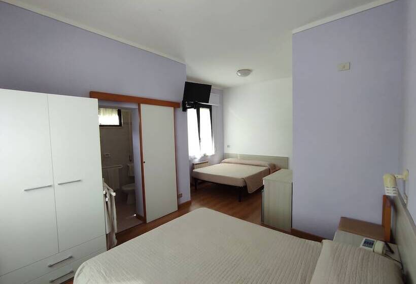 スタンダード４人部屋, Marystella