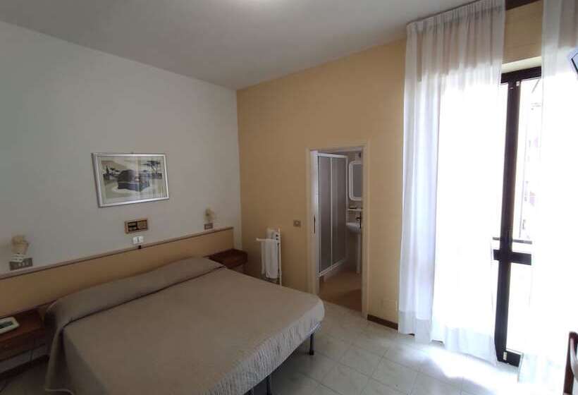 エコノミールーム, Marystella