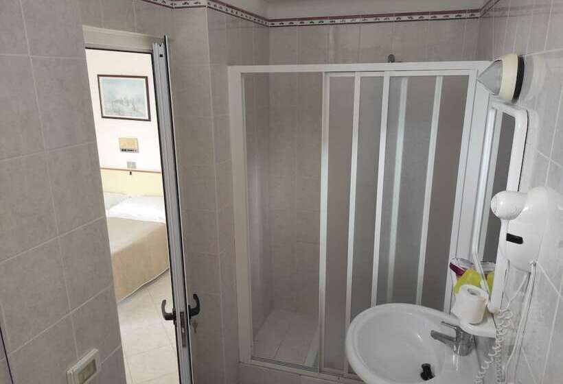 スタンダードルーム, Marystella