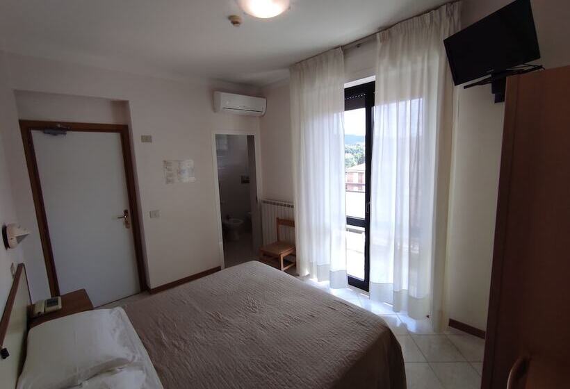 スタンダードルーム, Marystella