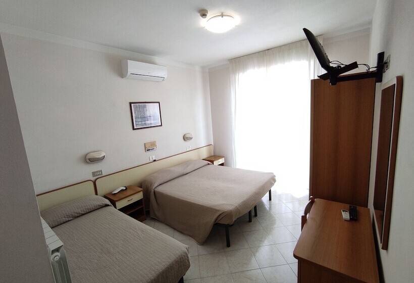 コンフォートトリプルルーム, Marystella