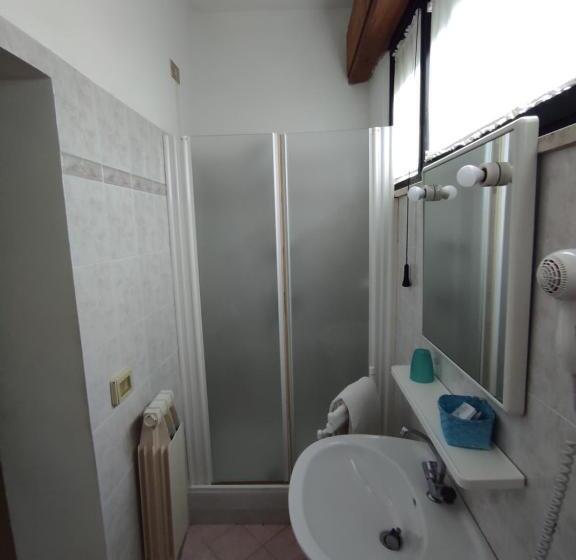 スタンダード４人部屋, Marystella