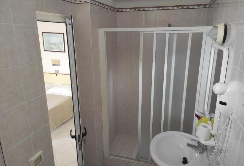 スタンダードルーム, Marystella