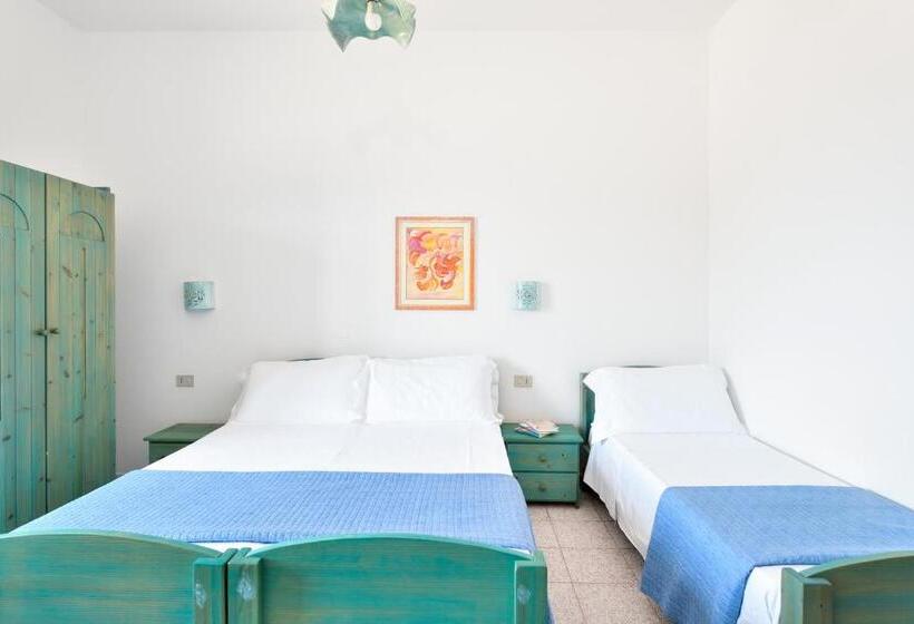 غرفة قياسية, S'enis Monte Maccione