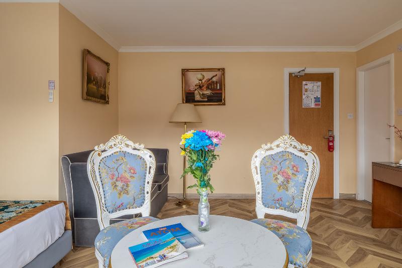 غرفة قياسية, S'enis Monte Maccione