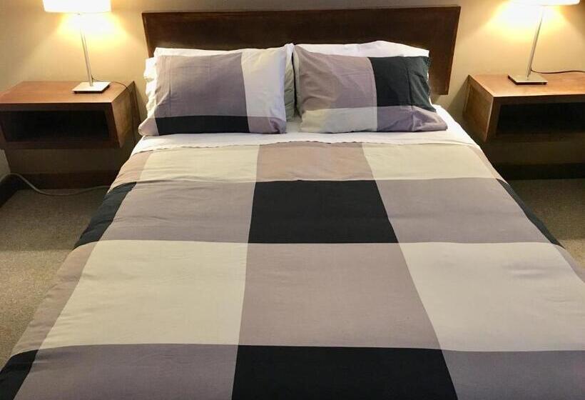 اتاق استاندارد, Canterbury Inn