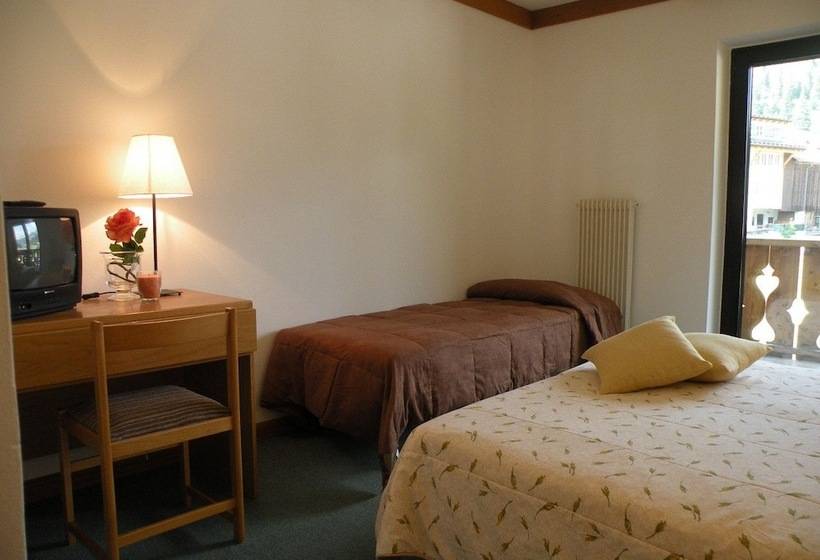 标准三人间, Vajolet