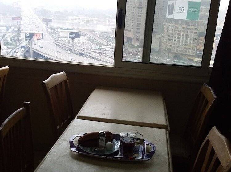 اتاق لوکس, Isis Hostel 2