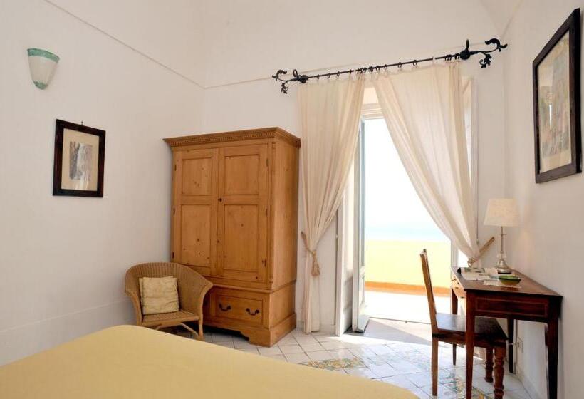 اتاق استاندارد با تراس, La Casa Sul Mare