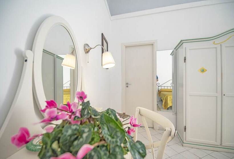 Triple Room Sea View, La Casa Sul Mare