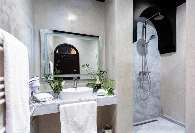 سوییت پرستیژ, Riad Al Rimal & Spa