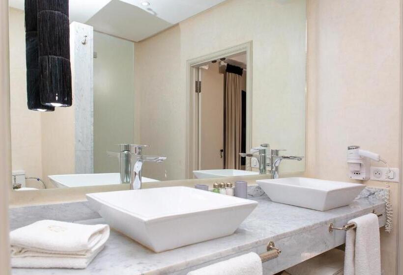 سوییت خانوادگی, Riad Al Rimal & Spa