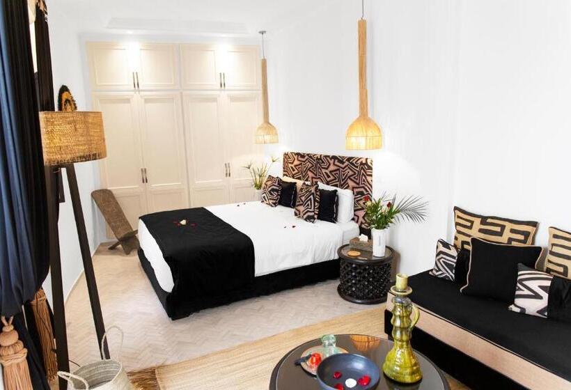 سوییت پرستیژ, Riad Al Rimal & Spa