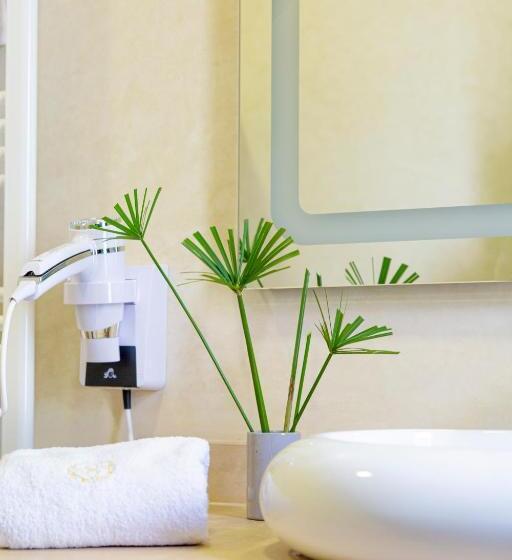 سوییت پرستیژ, Riad Al Rimal & Spa