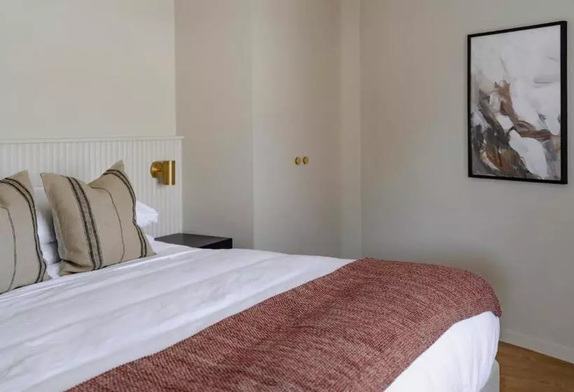 ２ベッドルームアパートメント, Motel Caloundra