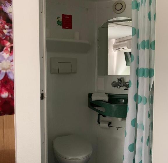 Номер Стандарт Трехместный, Fasthotel Orleans Zénith