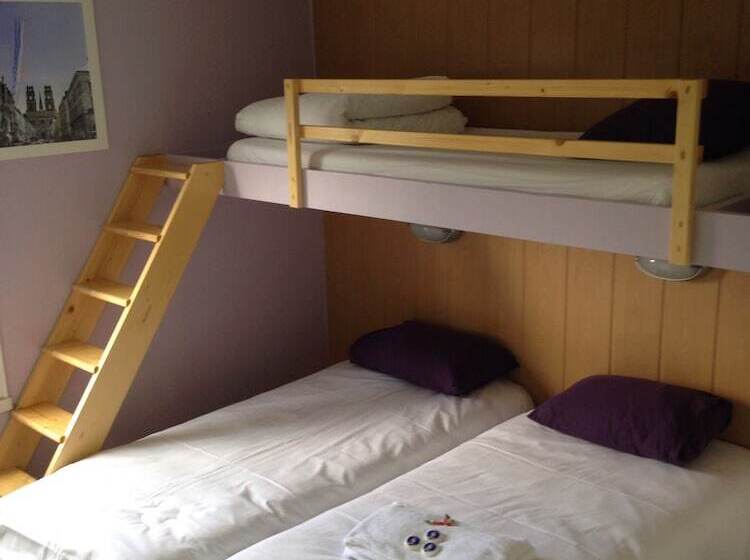 Номер Стандарт Трехместный, Fasthotel Orleans Zénith