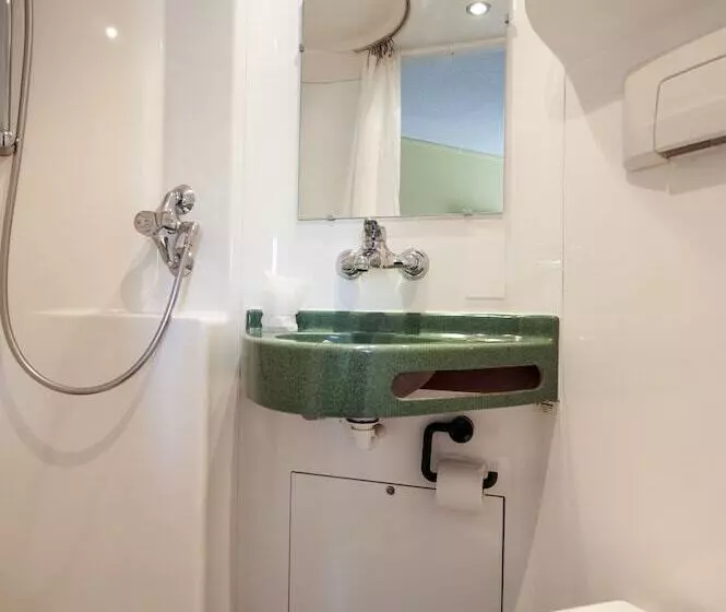スタンダードトリプルルーム, Fasthotel Orleans Zénith